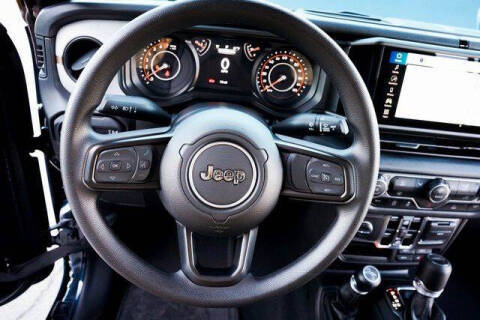 2025 Jeep Gladiator NightHawk