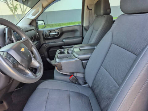 2021 Chevrolet Silverado 1500 Custom