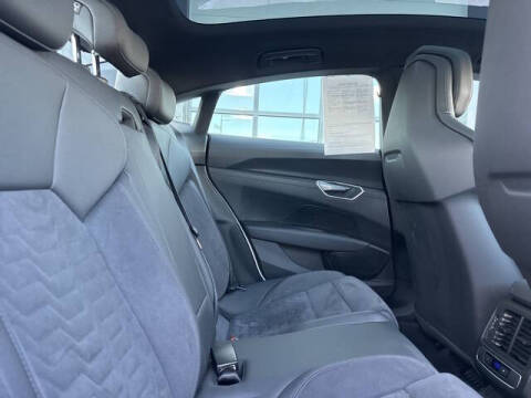 2022 Audi e-tron GT quattro Premium Plus