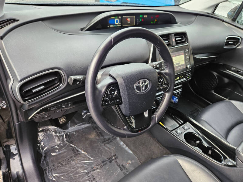 2020 Toyota Prius XLE