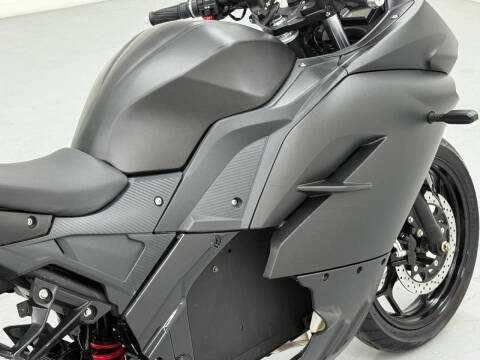 2021 ELECTRIC PANIGALE V4 S