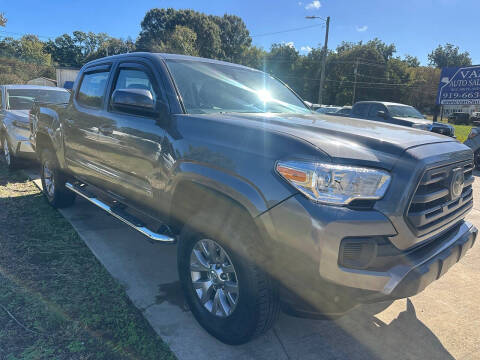 2018 Toyota Tacoma SR