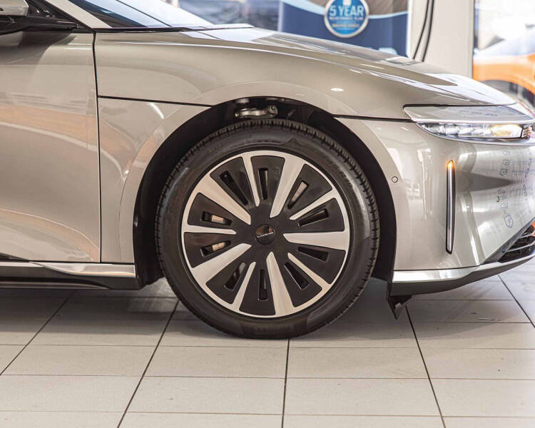 2024 Lucid Air Touring