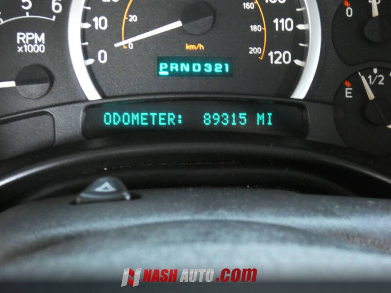 2005 HUMMER H2