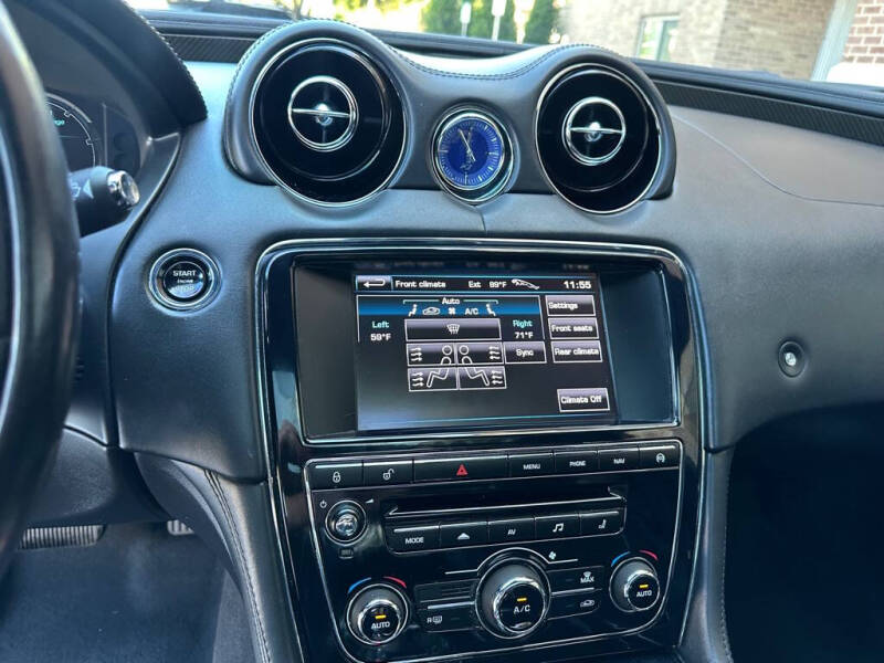 2013 Jaguar XJL Portfolio