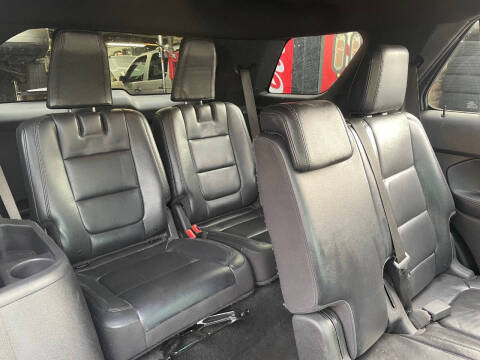 2011 Ford Explorer XLT