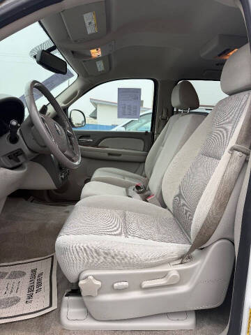 2009 GMC Yukon XL SLE