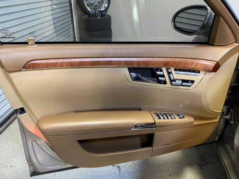 2007 Mercedes-Benz S-Class S 550
