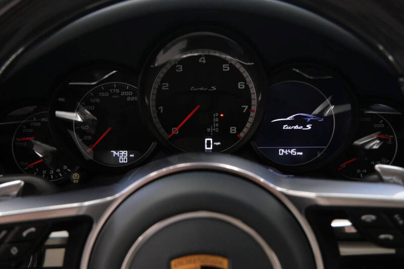 2017 Porsche 911 Turbo S