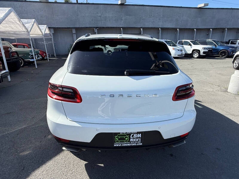 2017 Porsche Macan