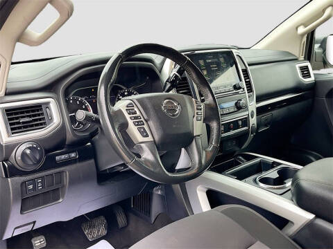 2021 Nissan Titan SV