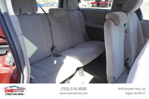 2016 Toyota Sienna