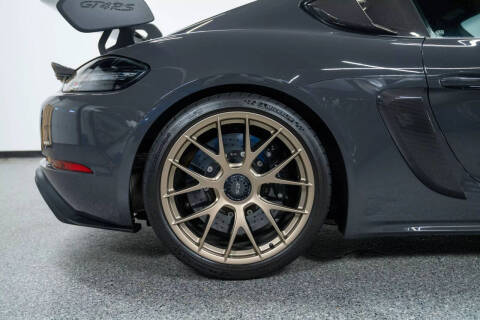 2023 Porsche 718 Cayman GT4 RS