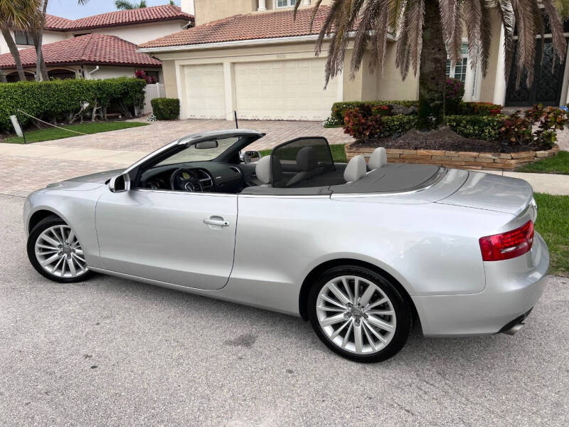 2010 Audi A5 2.0T quattro Premium Plus