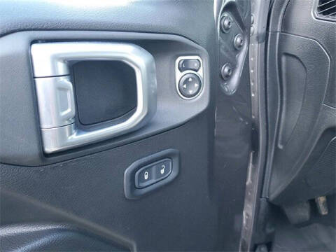 2024 Jeep Gladiator NightHawk