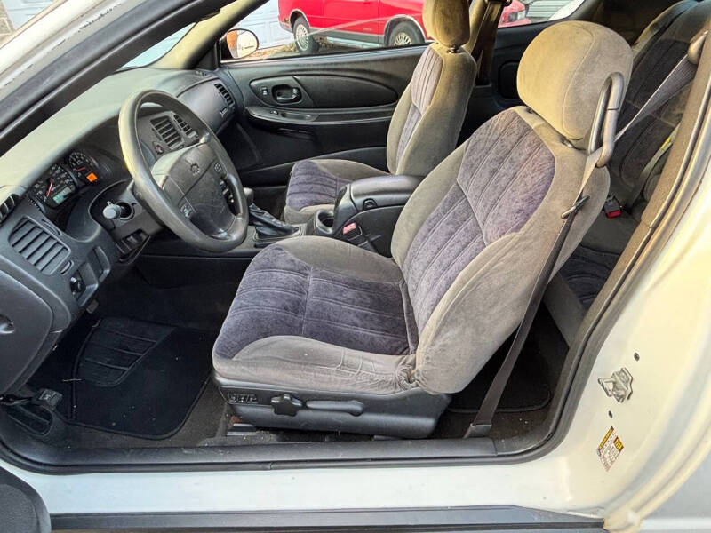 2005 Chevrolet Monte Carlo LS