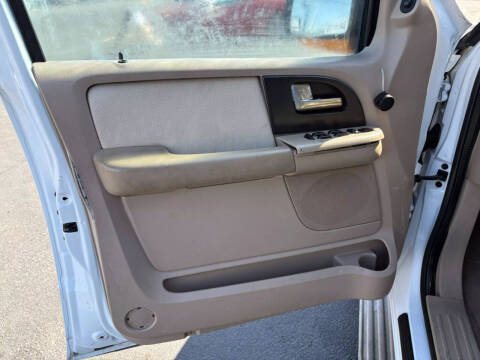 2004 Ford Expedition Eddie Bauer