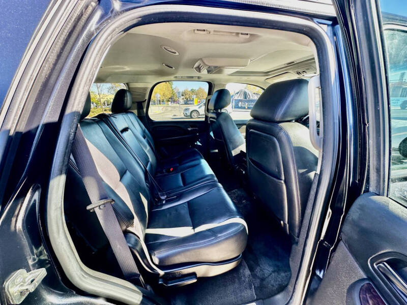 2011 GMC Yukon Denali