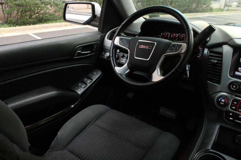 2015 GMC Yukon XL SLE