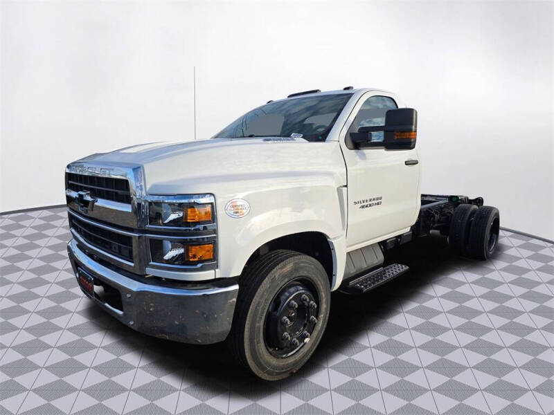 2024 Chevrolet Silverado 4500HD