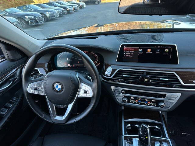 2020 BMW 7 Series 740i