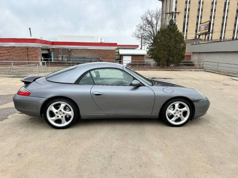 2001 Porsche 911 Carrera 4