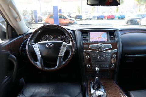 2015 Infiniti QX80