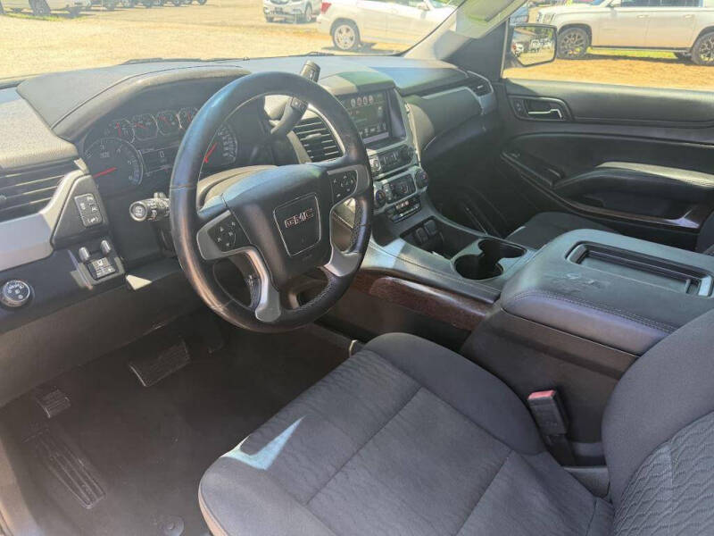 2017 GMC Yukon SLE