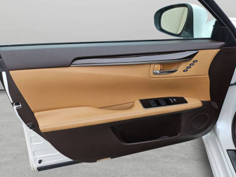 2018 Lexus ES 350
