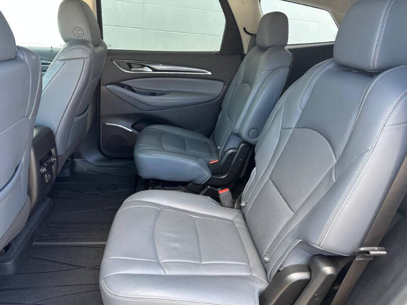 2021 Buick Enclave Essence