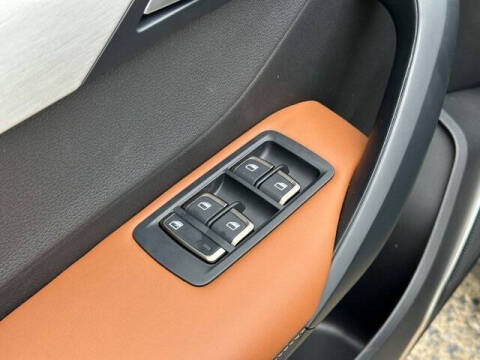 2025 VinFast VF8 Plus