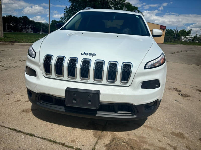 2014 Jeep Cherokee for sale at Xtreme Auto Mart LLC in Kansas City MO