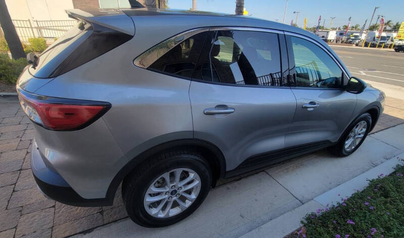 2021 Ford Escape Hybrid SE