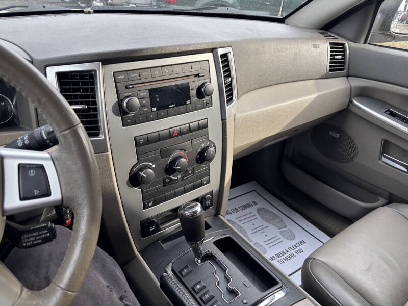2009 Jeep Grand Cherokee Laredo