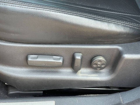 2012 Hyundai Genesis 3.8L V6