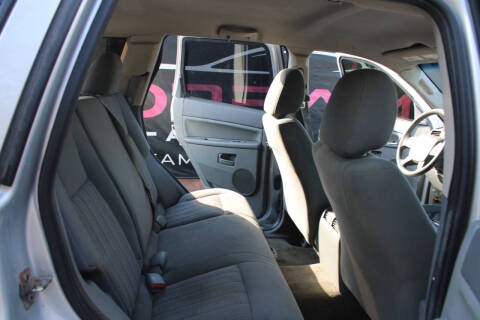 2007 Jeep Grand Cherokee Laredo