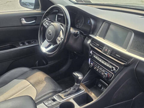 2020 Kia Optima EX