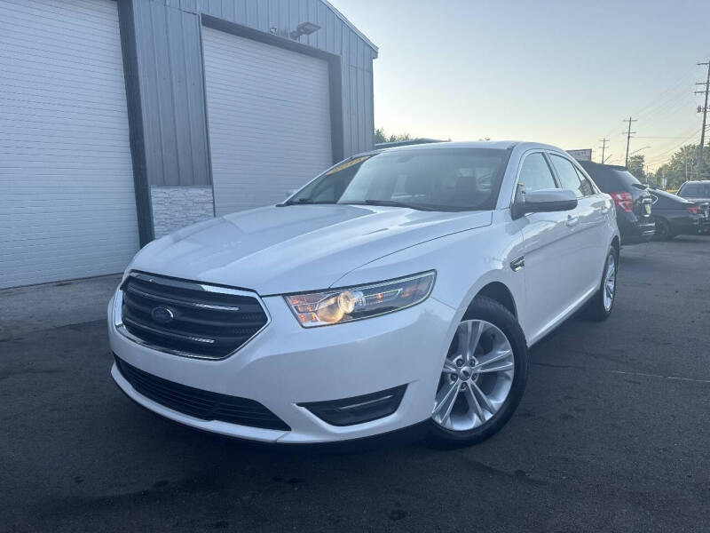 2015 Ford Taurus SEL