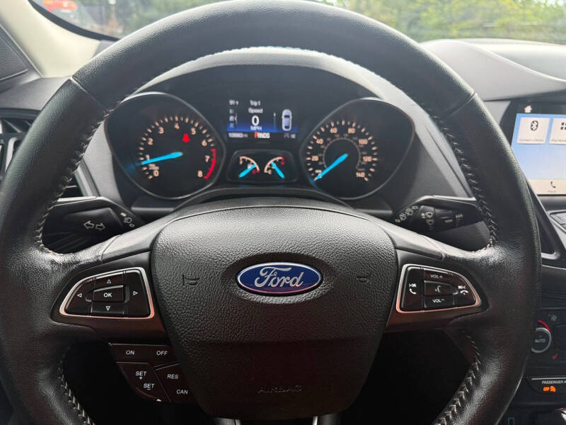 2019 Ford Escape SE