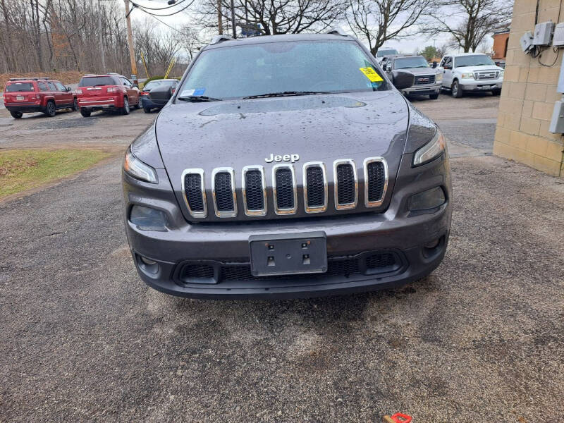 2014 Jeep Cherokee for sale at Newport Auto Group in Boardman OH