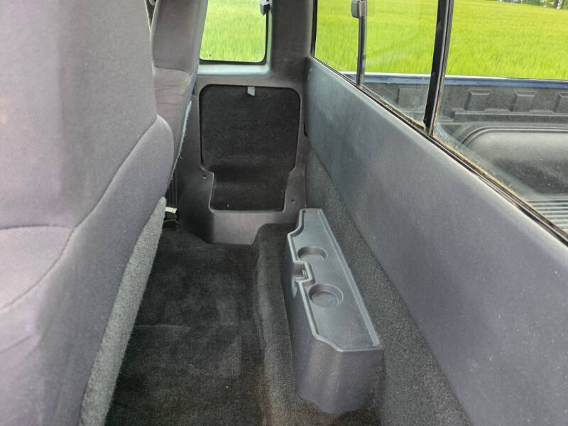 2003 Chevrolet S-10 LS