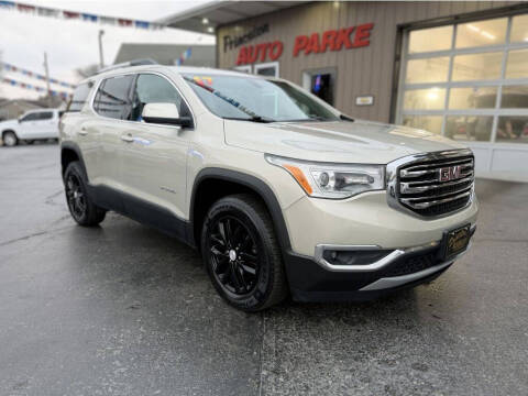 2017 GMC Acadia SLT-1