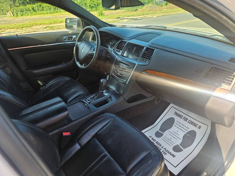 2015 Lincoln MKS