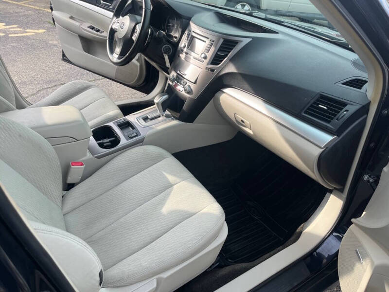 2012 Subaru Outback 2.5i Premium