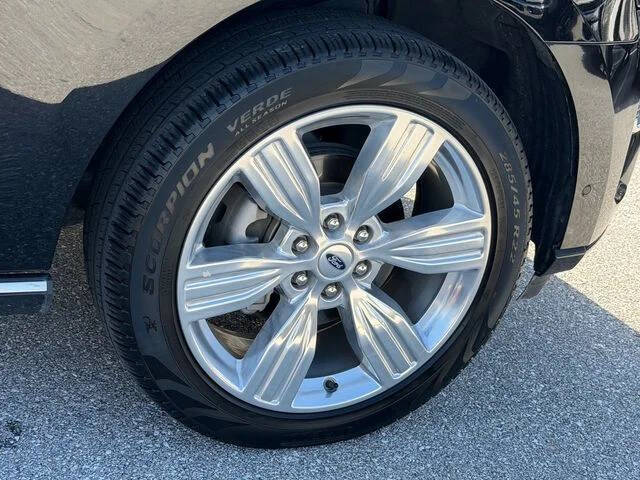 2024 Ford Expedition Platinum