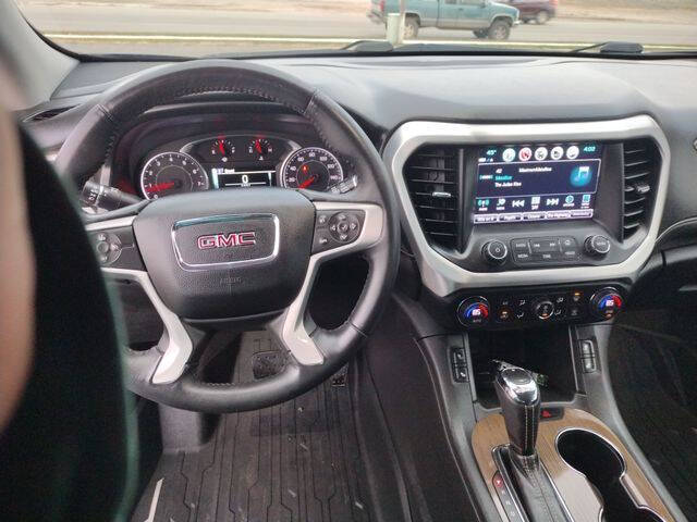 2017 GMC Acadia SLE-2