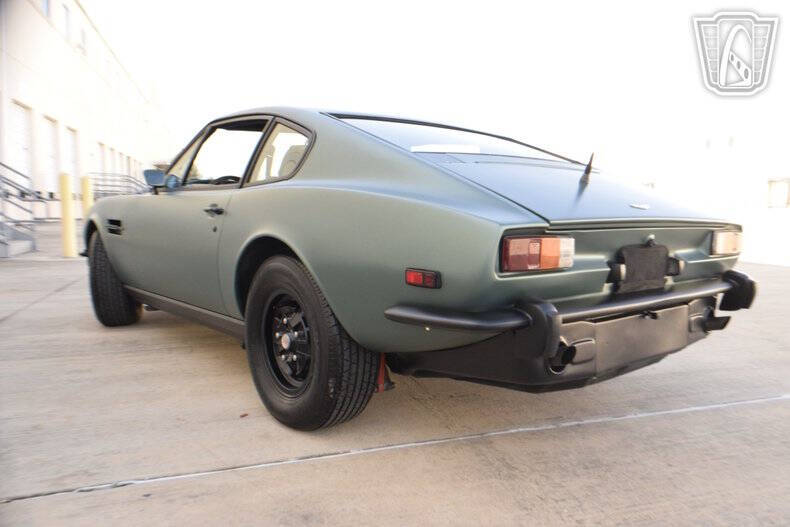 1976 Aston Martin V8 Vantage