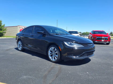 2015 Chrysler 200 S