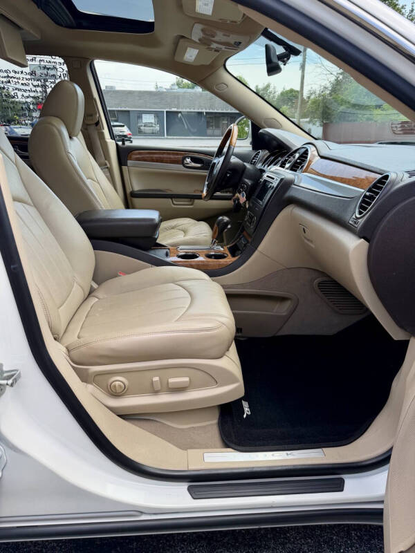 2011 Buick Enclave CXL-2