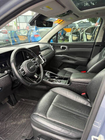 2022 Kia Sorento S